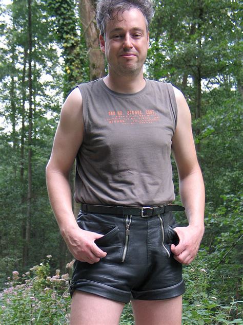 gay lederhose|lederhosen.com.